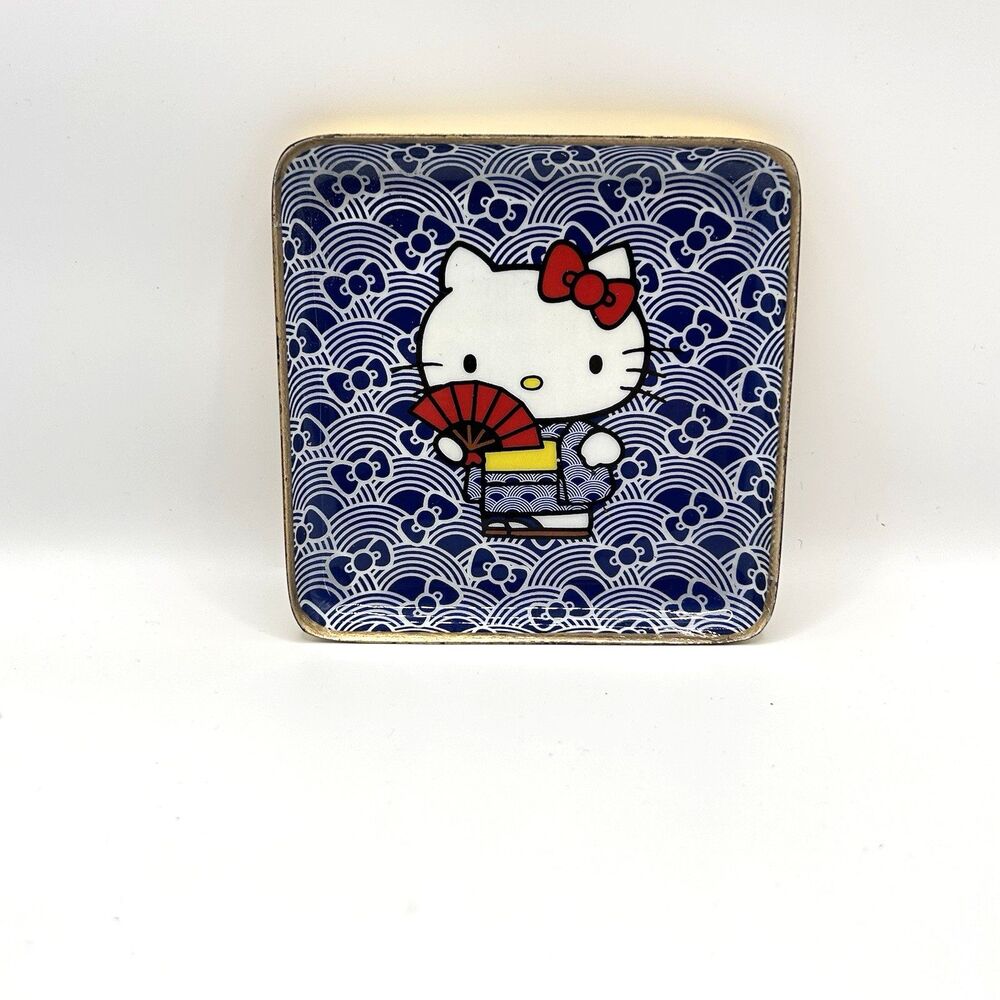 Sanrio 1976, 2019 Hello Kitty Trinket Jewelry Metal Dish Japanese inspired 4"
